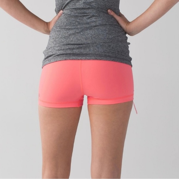 Lululemon Liberty Short - Picture 5 of 15